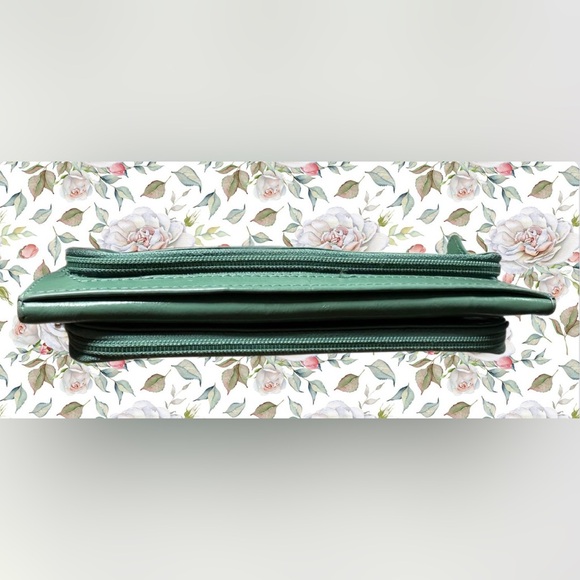 Latico Leather Sage Green Tri-fold Wallet - Picture 2 of 13